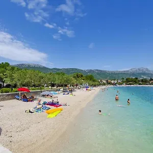 Bambino Kaštela